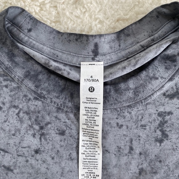 ❤️ Lululemon All Yours Boyfriend Tee Wash Size 4 NWT - Picture 4 of 6